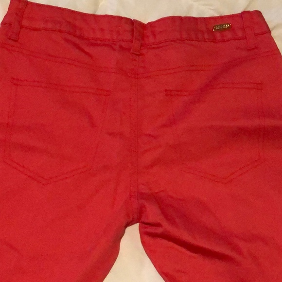 Red Jeans NYC - Picture 6 of 6